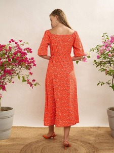 Vestido MIDI de mangas abullonadas de calidad superior para brunch o fiestas en el jardín y Bodas de verano disponible a un precio asequible - Product Image 4