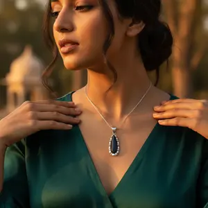 Collier pendentif en or rose 14 carats et or 18 carats pour femmes, plaqué rhodium, pierre de sable bleue, formes géométriques de fleurs avec diamant et perle - Product Image 3