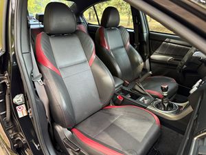 รถซูบารุ WRX STI Limited ปี 2016 มือสอง พวงมาลัยขวา 200-250 แรงม้า 100-200 นิวตันเมตร วิ่ง 50,001-75,000 ไมล์ - Product Image 2