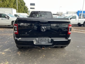 Ram 3500 Limited Turbo Diesel V6 6.7L 4WD d'occasion propre 2023 - Product Image 6