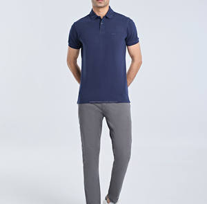 Camiseta de Golf Personalizada para Hombre, Nuevo Diseño, Cuello Mao, Logotipo Bordado de Silicona/Goma, Deportiva, Transpirable, Corte Regular, Color Sólido, 100% Algodón - Product Image 5