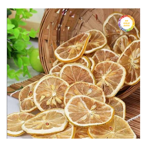 Tranches séchées de citron vert et de citron jaune, à la structure ferme et à l'aspect attrayant, idéales pour la présentation de boissons - Product Image 3