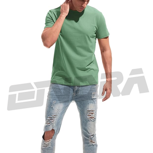 Nouveau t-shirt uni élégant à demi-manches pour hommes coupe moderne tissu doux vêtements décontractés look tendance respirant confortable au quotidien - Product Image 3