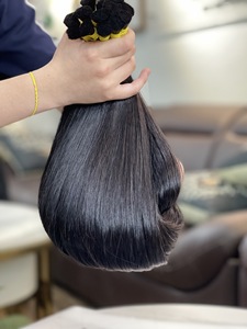 Vente en gros Extensions de cheveux non traités en vrac lisses, lot de cheveux vierges, 100%, sans emmêlement, de l'usine du Vietnam - Product Image 2