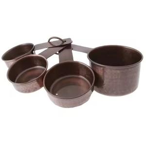 Juego de 4 Tazas Medidoras de Latón Pulido Dorado con Diseño Grabado, Perfectas para Utensilios de Cocina de Alta Calidad y Artículos de Cocina - Product Image 6