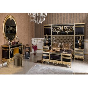 ชุดเฟอร์นิเจอร์ห้องนอนแกะสลักด้วยมือดีไซน์ Modish ออนไลน์ชุดเฟอร์นิเจอร์ห้องนอนไม้รอยัล ดีไซน์ Modish เตียงแกะสลักด้วยมือ - Product Image 1