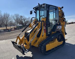 Prix usine 2026 JCB 1CXT Chargeur frontal pour tracteur, attache pour chargeuse compacte, moteur diesel Euro5/EPA, 4x4, pompe KYB, haute capacité de charge - Product Image 3