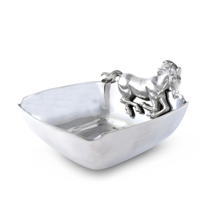 Bol sculpté en forme de fleur, plat royal brossé artisanal, bols en métal doré artisanaux de qualité supérieure, bol sûr pour les hôtels et les restaurants. - Product Image 2