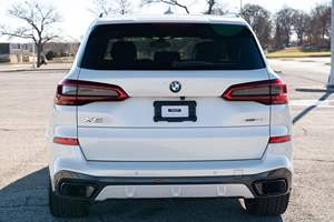 BMW X5 XDrive40i SUV 2020 USADO, Turbo de 6 Cilindros, Tracción en las Cuatro Ruedas, Cuero Oscuro, R19, Blanco Mineral Metálico, Bajo Kilometraje 1-25000 Millas - Product Image 2
