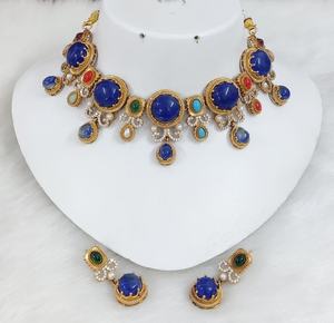 Conjunto de Collar de Primera Calidad Inspirado en Sabyasachi, Perfecto para Ocasiones Festivas, Bodas, Fiestas, Conjunto de Collar Moderno - Product Image 4