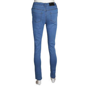 กางเกงยีนส์ผู้หญิง - สีฟ้าอ่อน - Product Image 2
