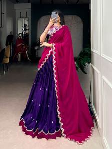 Lehenga de lujo estilo Bollywood para novias o mujeres, en color púrpura especial, tela de seda pura con lentejuelas y bordados con hilo. - Product Image 4