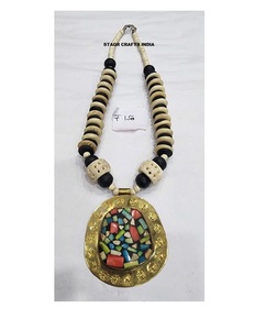 Collar hecho a mano de hueso de Metal de madera de resina nueva medalla de Metal circón Virgen Guadalupe San Benito colgante collar para - Product Image 1