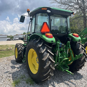 Tracteur utilitaire John Deere série 5E conçu pour les travaux difficiles - Product Image 6