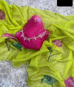 Dernière nouvelle belle fantaisie imprimé Designer femmes portent des saris fabricant indien et prix de gros Organza Saree - Product Image 1