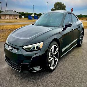 AUDI E-TRON GT QUATTRO PRESTIGE 2022 d'occasion, conduite à gauche/droite - Product Image 1