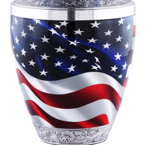 Urna artesanal para cenizas humanas | Recuerdo conmemorativo Premium | Caja de urna de latón para adultos Premium - Product Image 1