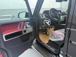 Nuova Mercedes Classe G W465 Nera SUV 2019 con Motore Turbo a Benzina, Cambio Automatico e Finiture Esterne Aggiornate - Product Image 3