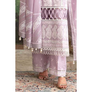 ชุดเสื้อชีฟองปักลายดิ้นและเลื่อม 3 ชิ้น รุ่น DN-52035 พร้อมผ้าคลุมไหล่พิมพ์ลายสีเงินและเคลือบเงา - Product Image 3