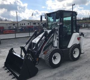Nuevo Hidromek 62ss Retroexcavadora Compacta Componentes Clave Minicargadora Tractor Forestal Cargador Frontal Motor Kubota Bomba de Engranajes - Product Image 1