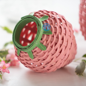 Recién llegado, bonitos adornos decorativos de fresa coloridos de madera dura tejida, accesorios para el hogar, decoración hecha a mano en Vietnam - Product Image 2