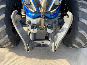 Tracteur diesel Valtra T194V 2018 neuf et d'occasion, robuste, 195 CV, usage agricole - Product Image 6
