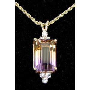 14K collana con catena di corda con ciondolo in oro platino oro oro ametrino rosa bianco rodiato con ali geometriche di zircone - Product Image 2
