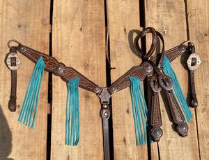 Ensemble de sellerie pour cheval en cuir occidental de nouvelle conception, selle, bride, têtière et harnais avec logo personnalisé - Product Image 5