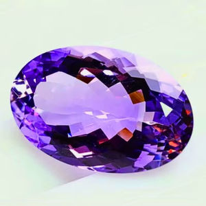 Gema de Amatista Natural Facetada - Gemas de Amatista Brasileña Facetadas de Corte Ovalado - 6x4 mm - Piedra de Alta Calidad para Joyería - Product Image 1