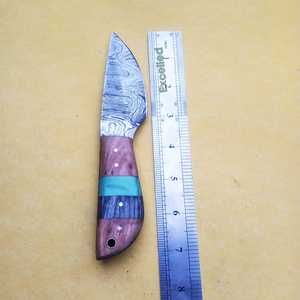 Cuchillo de caza de acero de Damasco hecho a mano, cuchillo desplumador para llevar todos los días, cuchillo de hoja fija, mango de madera con Funda de cuero - Product Image 4