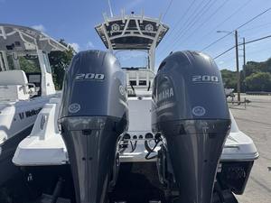 Barco de pesca en alta mar avanzado 2025, modelo 242, consola central duradera de pescador, Embarcación marina deportiva de 24 pies - Product Image 6