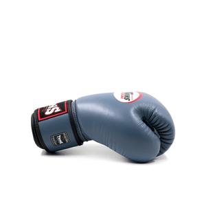 Gants de boxe personnalisés pour sparring jumeaux, gants d'entraînement de Muay Thai, gants de sparring de qualité supérieure en cuir de vachette, logo personnalisé - Product Image 3