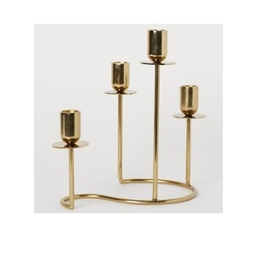 Bougeoir en fil métallique, chandelier décoratif moderne nordique, bougeoir parfumé en métal - Product Image 1