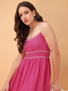 Robe Maxi sans manches à col rond et évasée pour femmes - Product Image 2