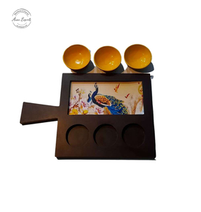 Bandeja para aperitivos de madera hecha a mano con incrustaciones de resina, perfecta para servir aperitivos de frutas secas y aperitivos con estilo - Product Image 5