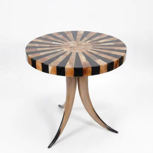 โต๊ะกาแฟสไตล์วินเทจประดับเขาสัตว์ งานฝีมือประณีตสำหรับการตกแต่งหรูหรา โต๊ะกาแฟท็อปเขาสัตว์ทันสมัย - Product Image 1