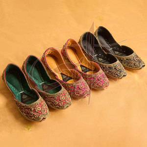 Pakistan Manufactured Women Khussa Anti-Slippery Genuine Leather Sole Customizable Color & Size Fashion <b>Design</b> All Seasons - Product Image 5