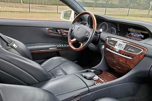 Mercedes-Benz CL63 AMG 2010 Impecable, Volante a la Izquierda/Derecha - Product Image 2