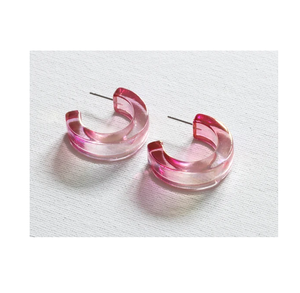 Meilleure Qualité Boucles D'oreilles Résine Simple Mode En Gros Femme Bijoux Filles Portant Vente Chaude Designer Look - Product Image 2