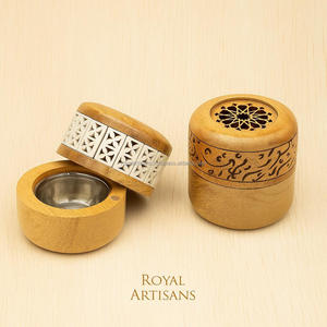 Brûleur de Bakhoor arabe personnalisé en acrylique et bois Porte-encens initial personnalisé pour la maison et le cadeau pour la saison de mariage et du Ramadan - Product Image 3