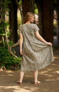 Robe bohème New Amie, imprimée à la main, en coton pur, motif floral vert et rose, tenue décontractée - Product Image 2
