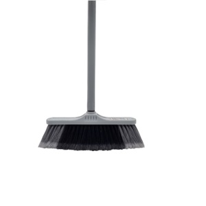 Balai d'extérieur en plastique souple PET écologique avec tête en métal, outil de nettoyage domestique pour usage en patio - Product Image 3