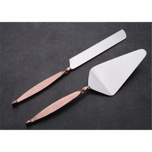 Juego de Servidor de Pastel con Mango de Cobre Martillado de Lujo, Juego de Cuchillo y Servidor de Pastel de Acero Inoxidable para Bodas, Fiestas y Catering - Product Image 4