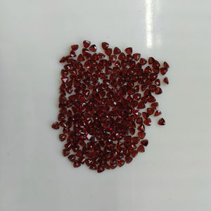 Granate Rojo Natural de 3.5MM, Corte Trillón, Piedra Preciosa Suelta de la Mejor Calidad para la Fabricación de Joyas - Product Image 2