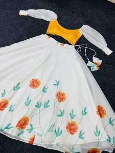 Diseñador nupcial Haldi especial Lehnga Choli para ropa de fiesta Impresión digital multicolor boda Lehenga Choli para mujer al por mayor - Product Image 2