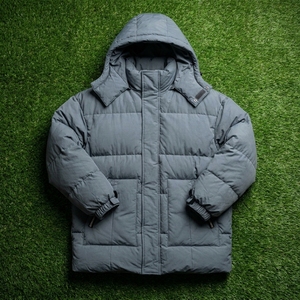 Chaqueta de invierno acolchada larga para hombre, con capucha, cálida, con múltiples bolsillos, con cremallera, para exteriores, OEM, ODM, venta al por mayor - Product Image 6