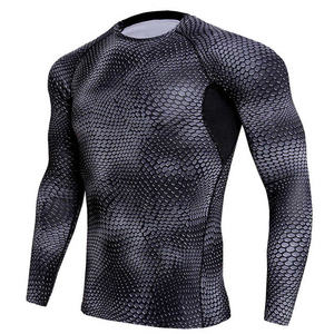 Rashguard unisexe de qualité supérieure à manches longues, vêtement de combat personnalisé imprimé MMA, 100 % polyester, séchage rapide - Product Image 2