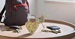 Golden Brass Bird Engraved <b>Smart</b> Padlock with Steel Shackle 4.6 in Height 3 in Width 0.8 in Length 0.92 lb Weight - Product Image 3