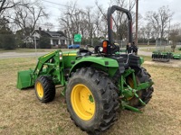 Tracteur agricole miniature John Deere d'occasion avec chargeur frontal 4x4 55 CV pour moteur, pompe à engrenages et roulement