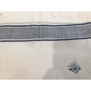 Bufanda Clásica Jamdani de Algodón Índigo Larga con Logotipo Jacquard, Cachemira, Patrón de Lazos de Animales, Estilo Liso a Rayas, Colección Primavera - Product Image 1